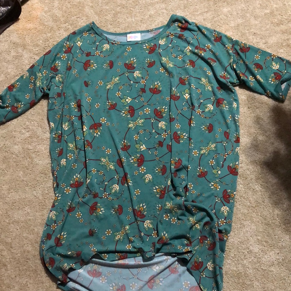 Lularoe top